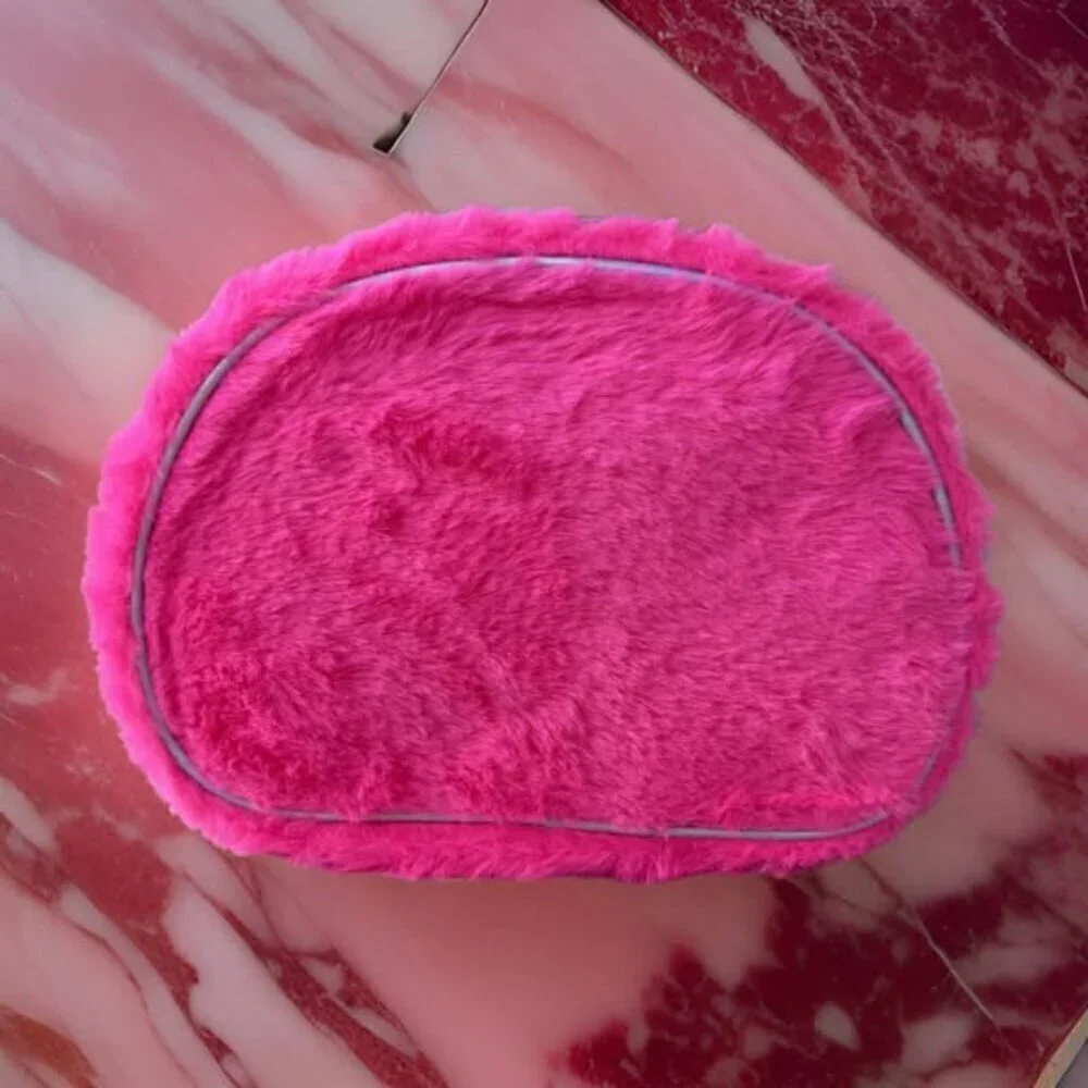 MAKEUP BAG